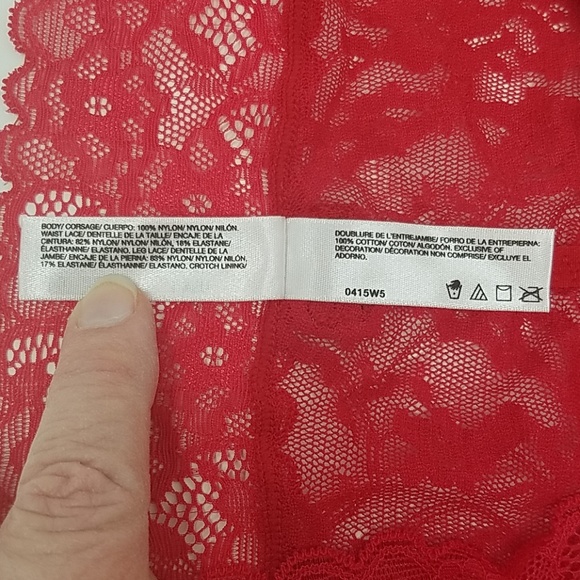 NWT DKNY Intimates Wmns Signature Lace Bikini B5F - Picture 3 of 4